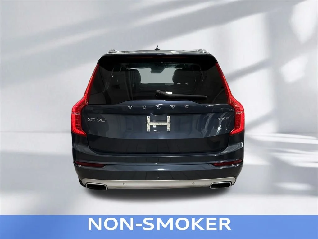 Used 2020 Blue Volvo T6 Momentum image 20