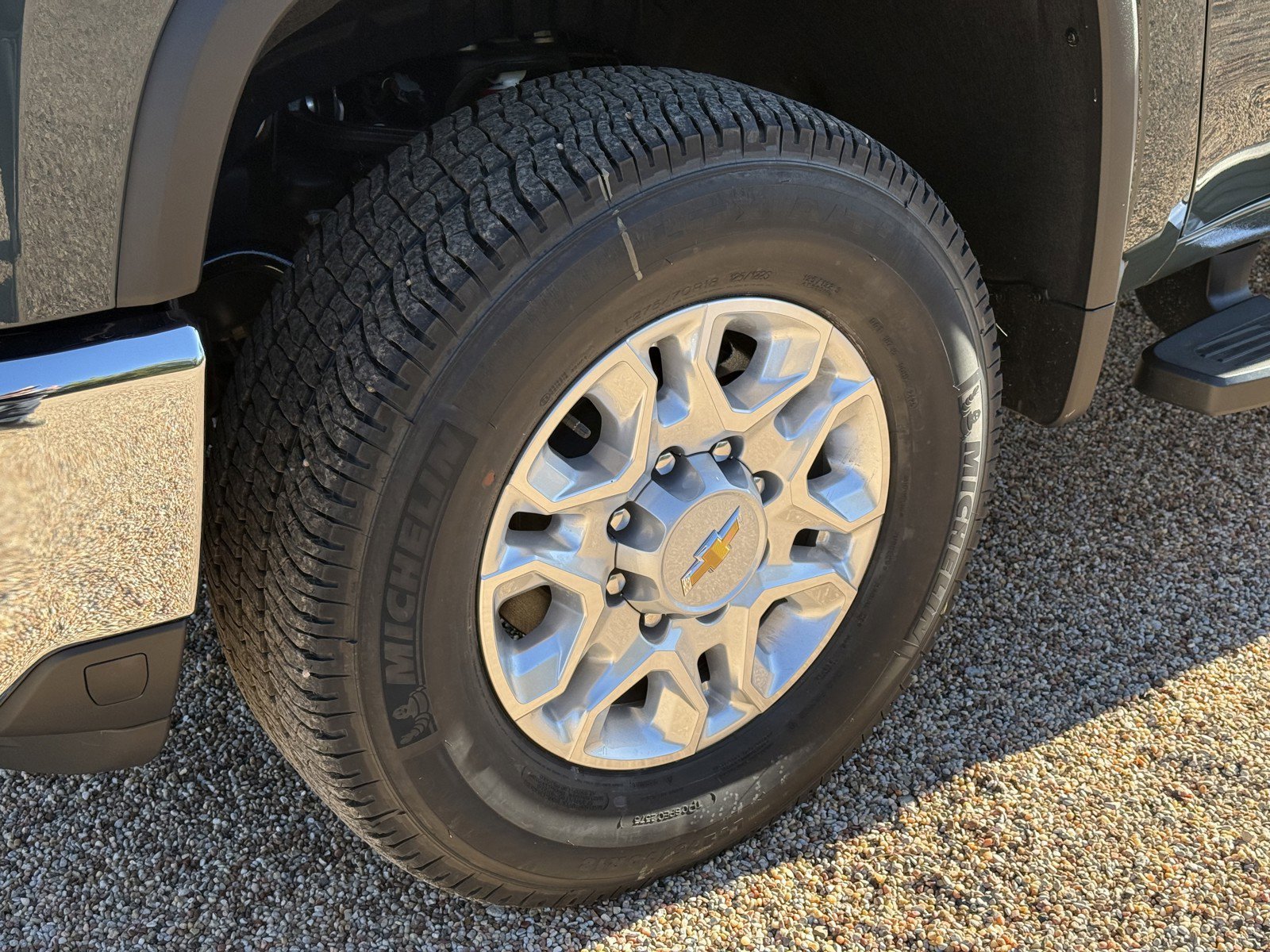 2026 Chevrolet Silverado 3500 HD LTZ - Photo 9