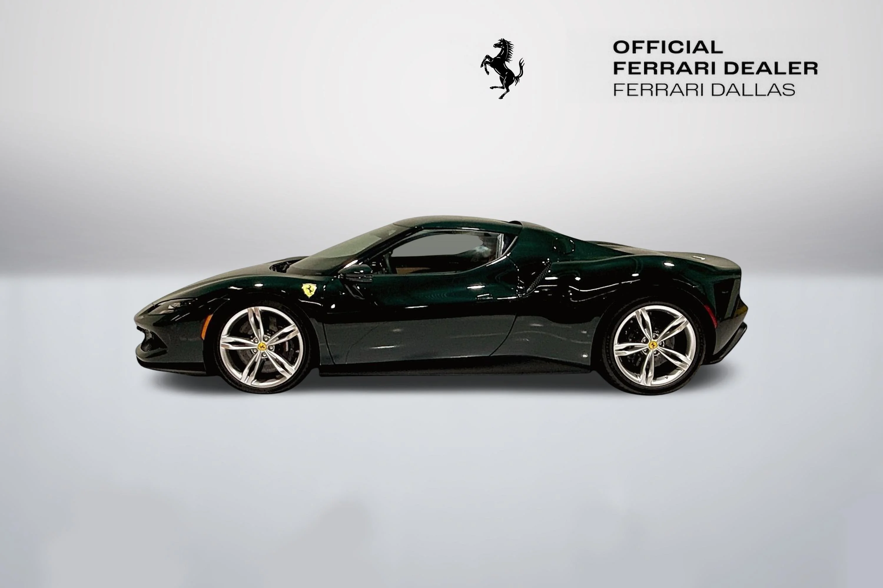 Used 2024 Verde British Ferrari Base image 8
