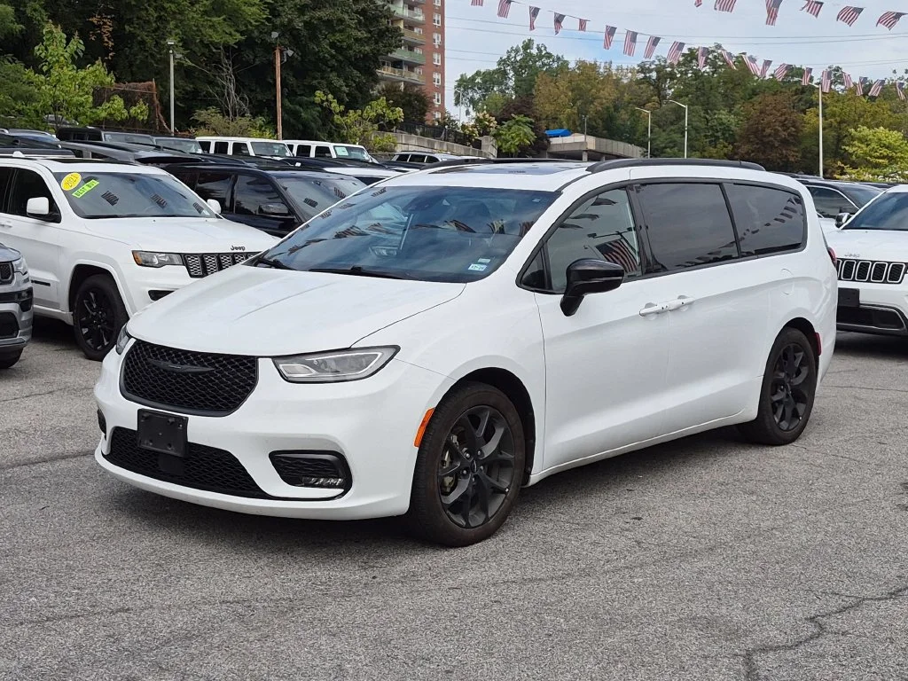 2025 Chrysler Pacifica Limited