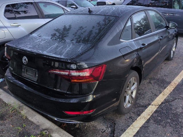 Used 2019 Deep Black Volkswagen R-Line image 2