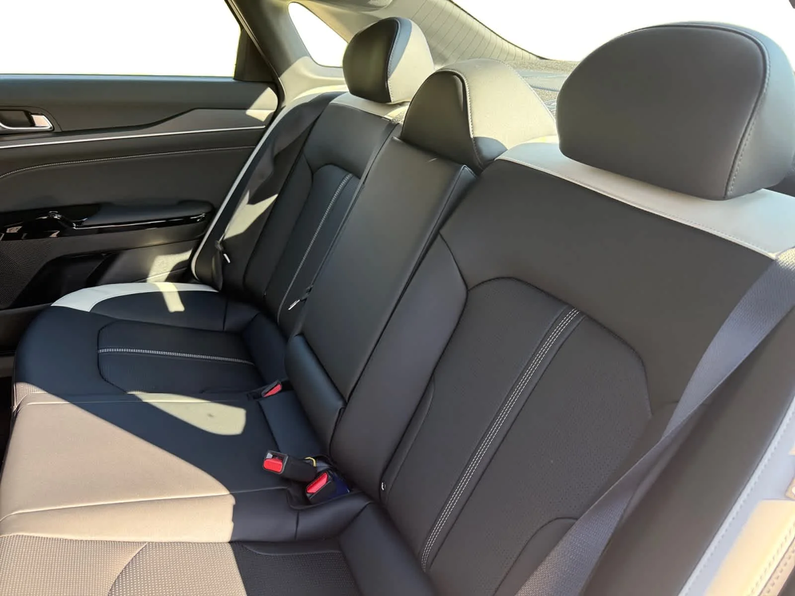 New 2026 Steel Matte Gray Kia GT-Line image 13