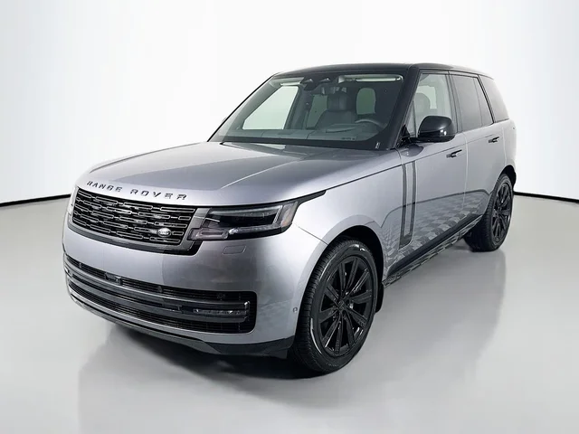 2026 Land Rover Range Rover SE