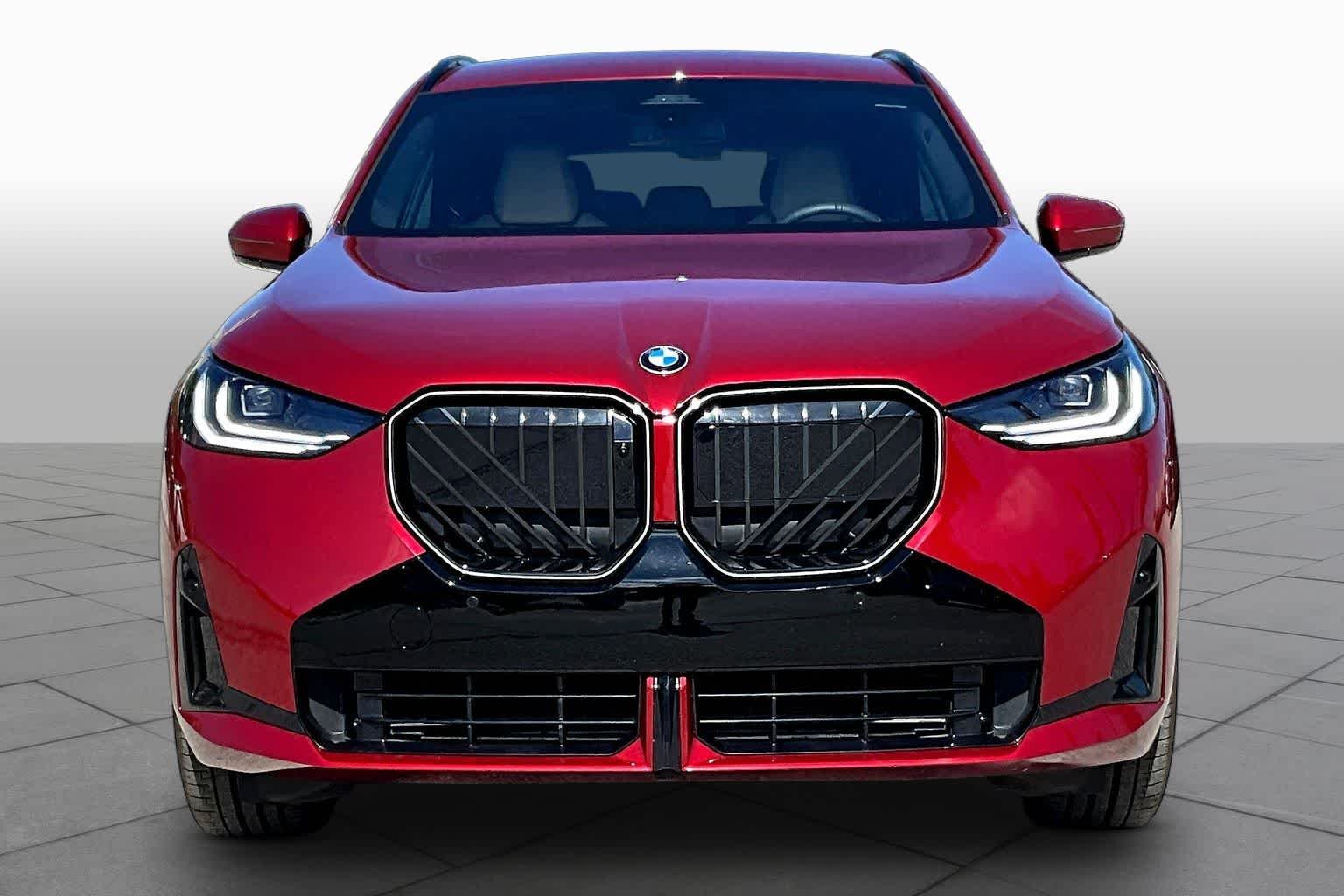 Used 2026 Vegas Red Metallic BMW 30 xDrive image 3