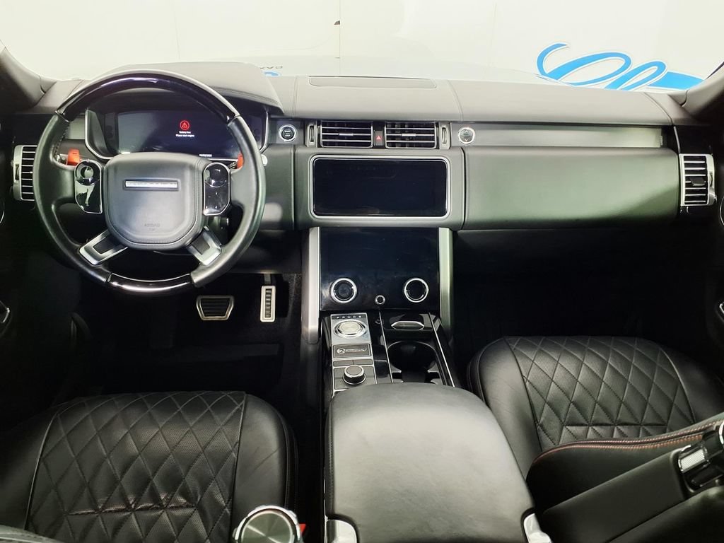 Used 2021 Black Land Rover SV Autobiography Dynamic image 9