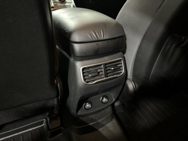 Certified Used 2022 Portofino Gray Hyundai SEL image 31