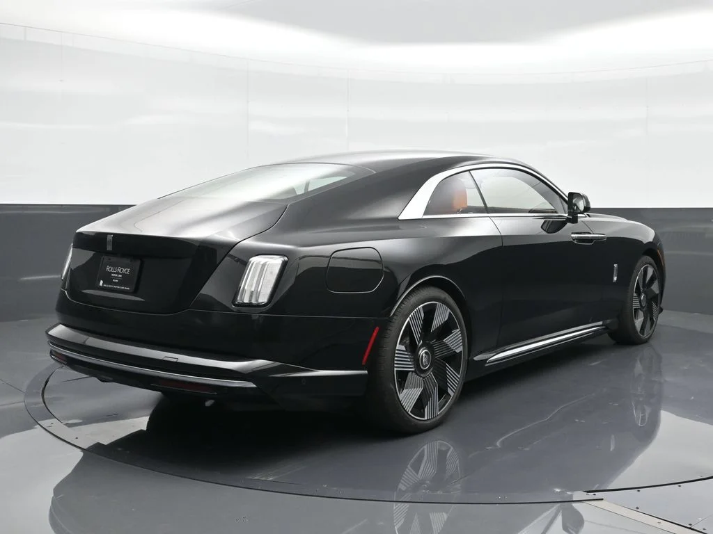 Certified Used 2026 Black Rolls-Royce  image 2