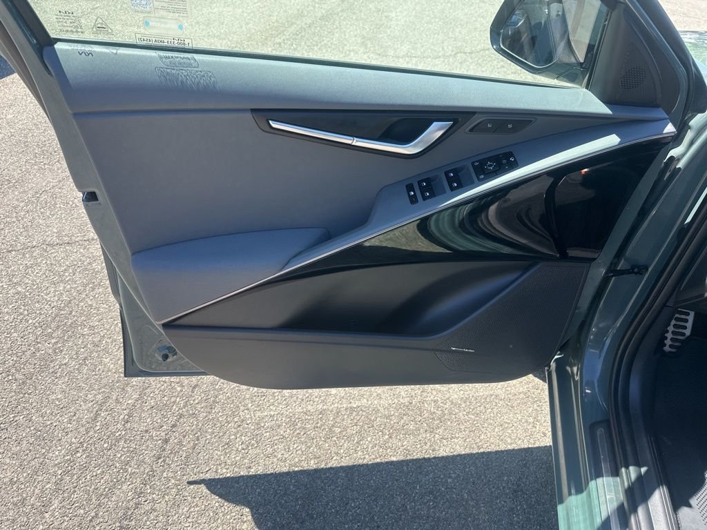 Used 2023 Green Kia SX Touring image 8