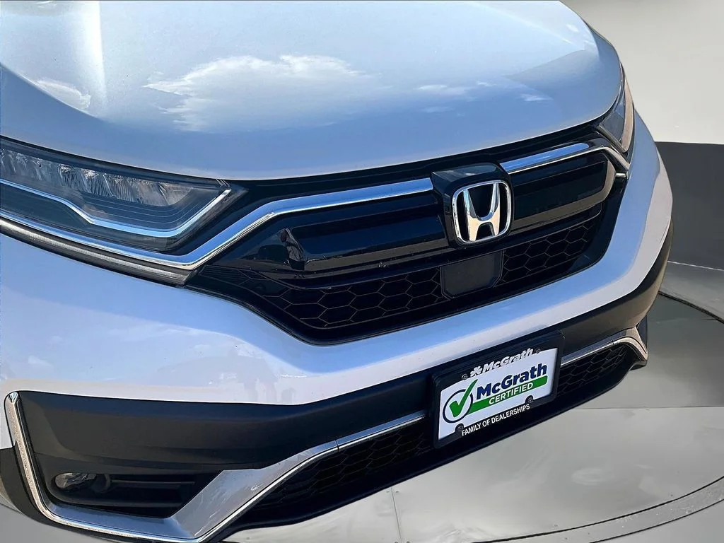 Certified Used 2022 White Honda Touring image 33