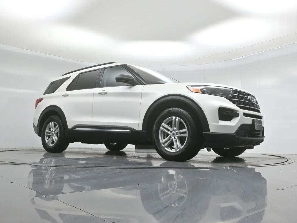 Certified Used 2024 White Ford XLT image 4