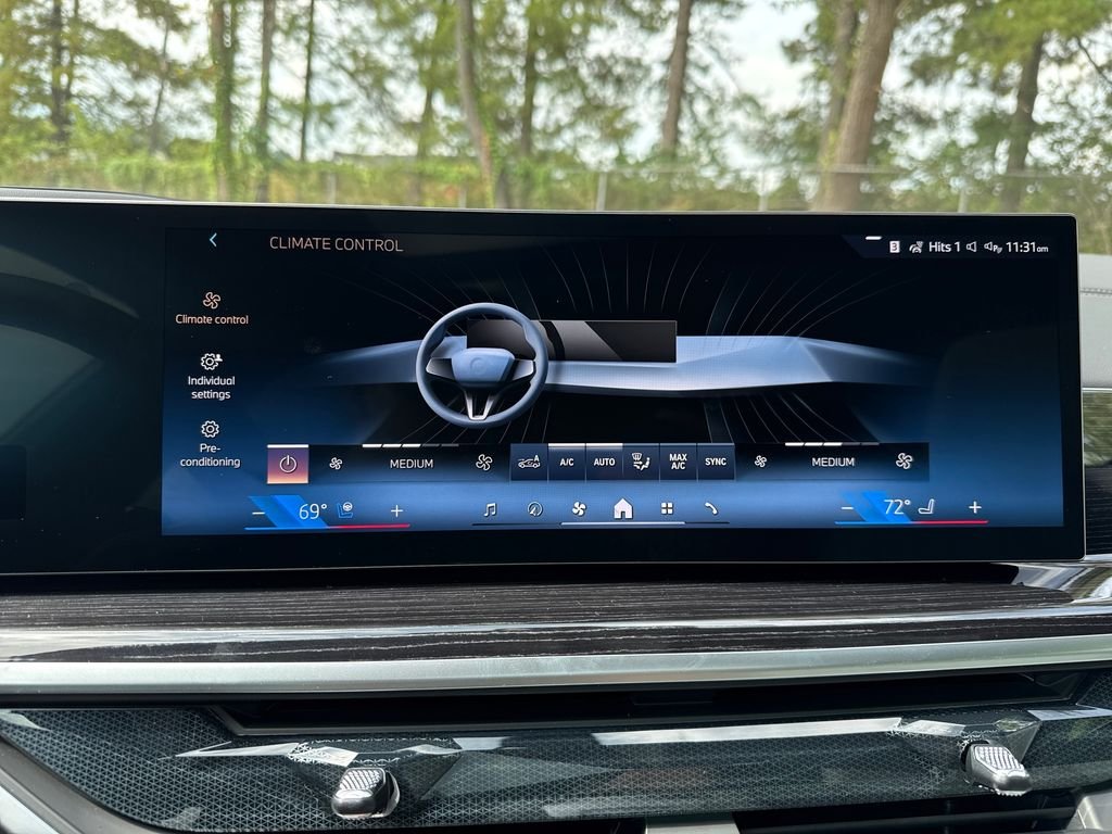New 2027 Black BMW xDrive40i image 19