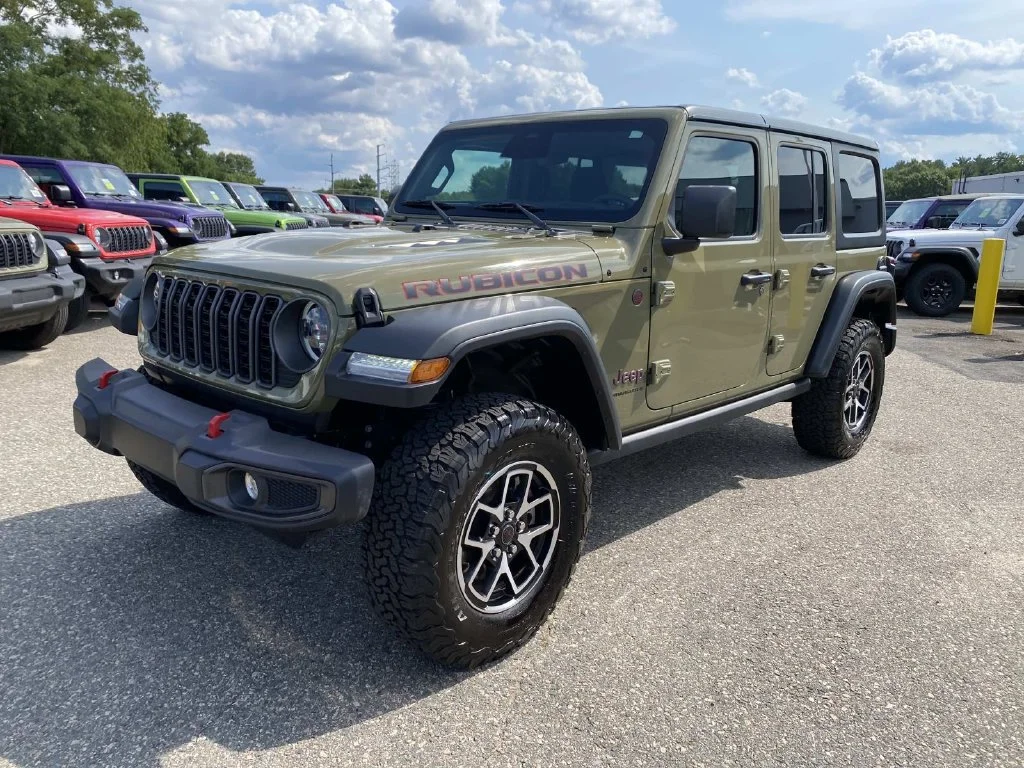 Certified Used 2026 Green Jeep Rubicon image 8