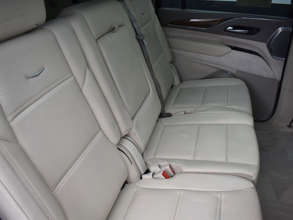 2023 CADILLAC ESCALADE ESV - Image 35