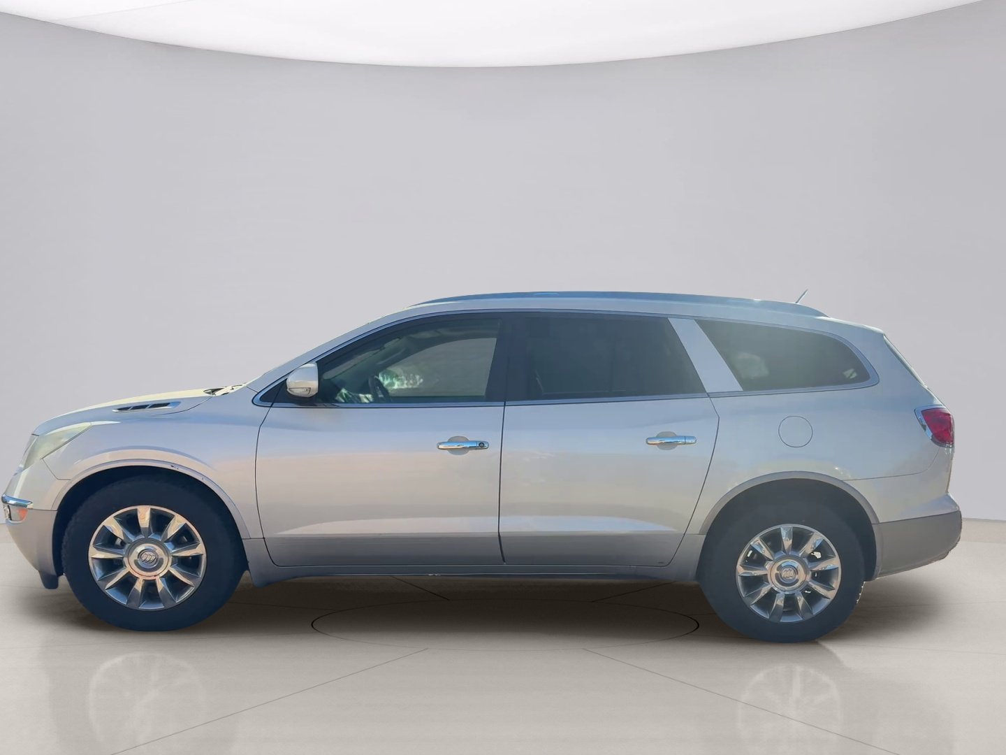 Used 2011 White Buick CXL-2 AWD image 8