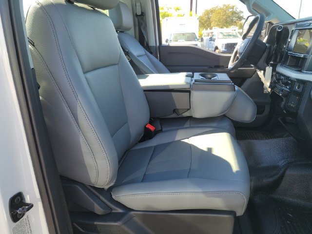 New 2026 Oxford White Ford F-600® XL image 20