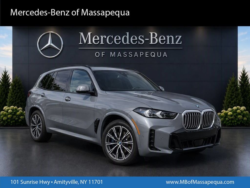 Used 2024 Gray BMW xDrive40i image 1