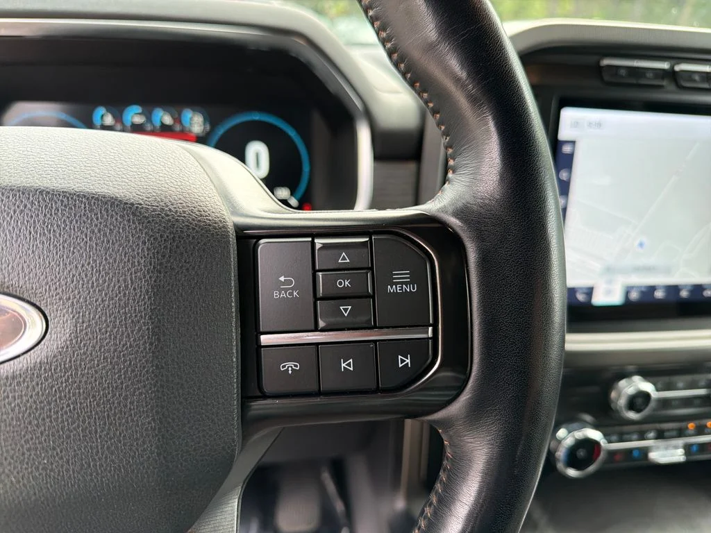 Used 2023 Silver Ford Platinum image 21