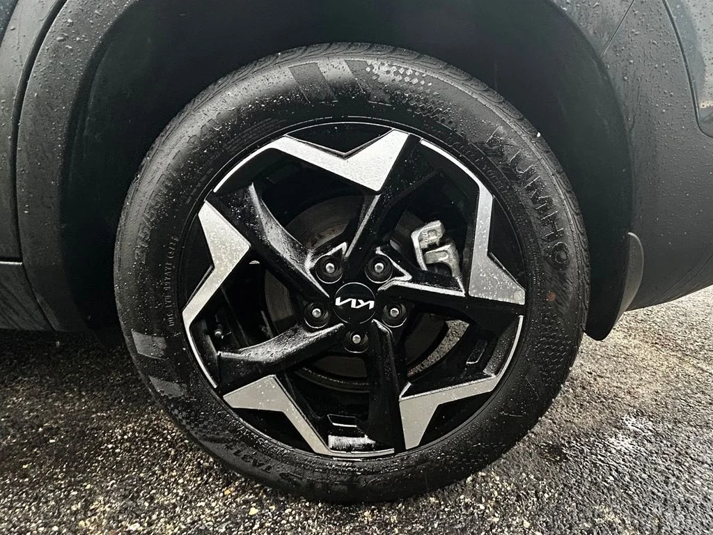 Used 2024 Gray Kia EX image 27