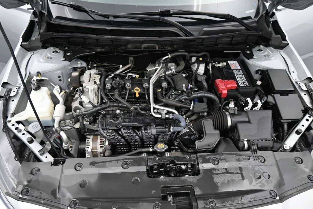 Used 2024 Silver Nissan 2.5 SV image 20