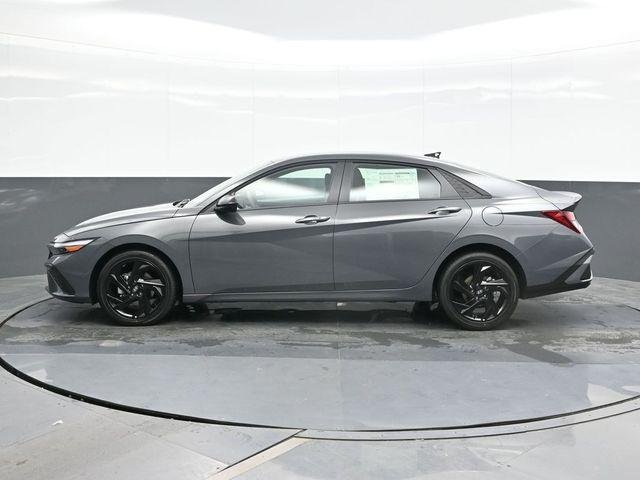 New 2026 Gray Hyundai SEL Sport image 4