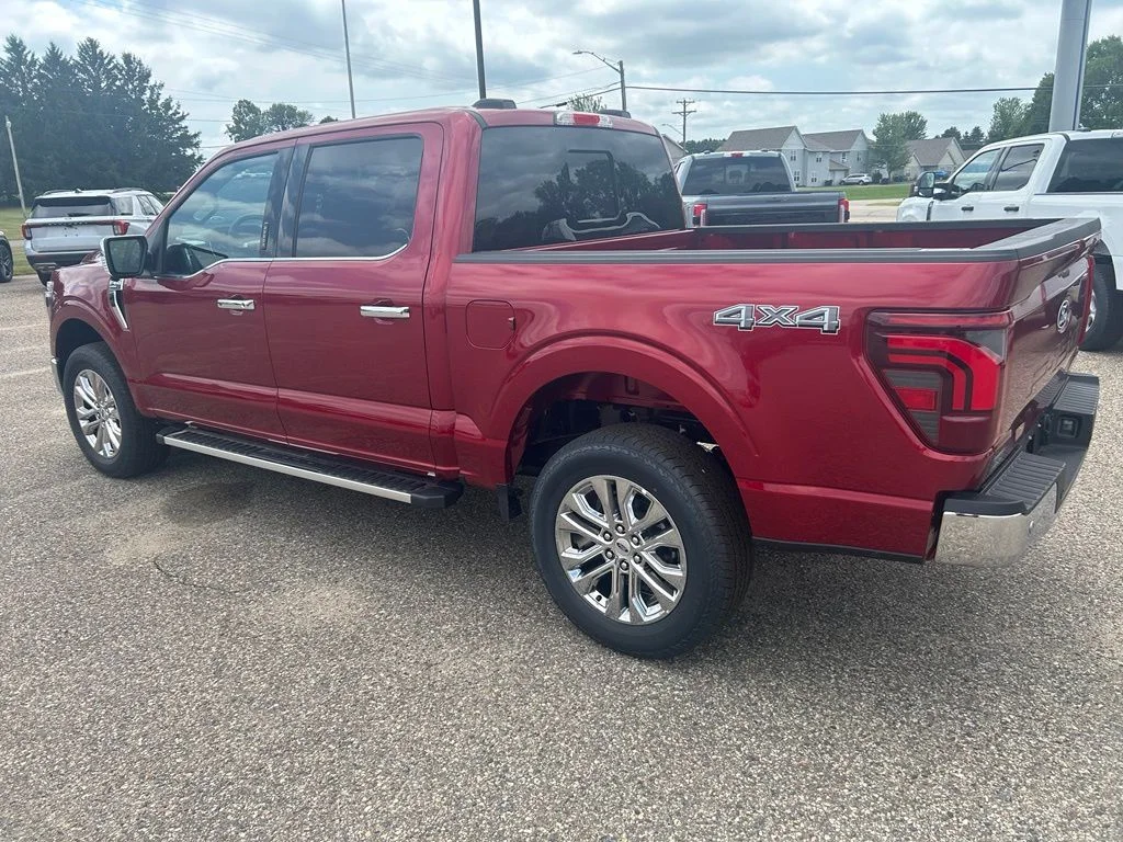 New 2026 Ruby Red Metallic Tinted Clearcoat Ford Lariat® image 5
