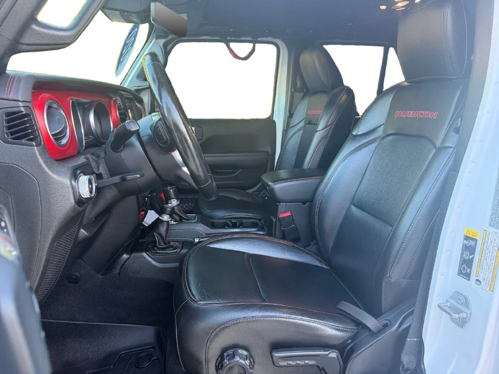 Used 2020 White Jeep Unlimited Rubicon image 26