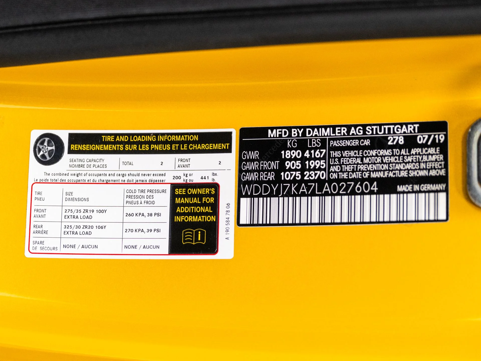 Used 2020 AMG Solarbeam Yellow Metallic Mercedes-Benz R image 35