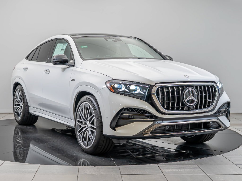 New 2027 MANUFAKTUR Moonlight White Metallic Mercedes-Benz AMG® GLE 53e 4MATIC+ Coupe image 12