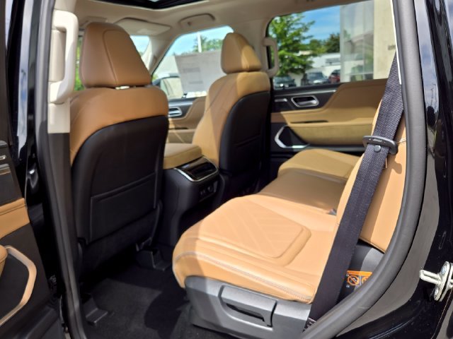 New 2027 Black Obsidian INFINITI Luxe 4WD image 21