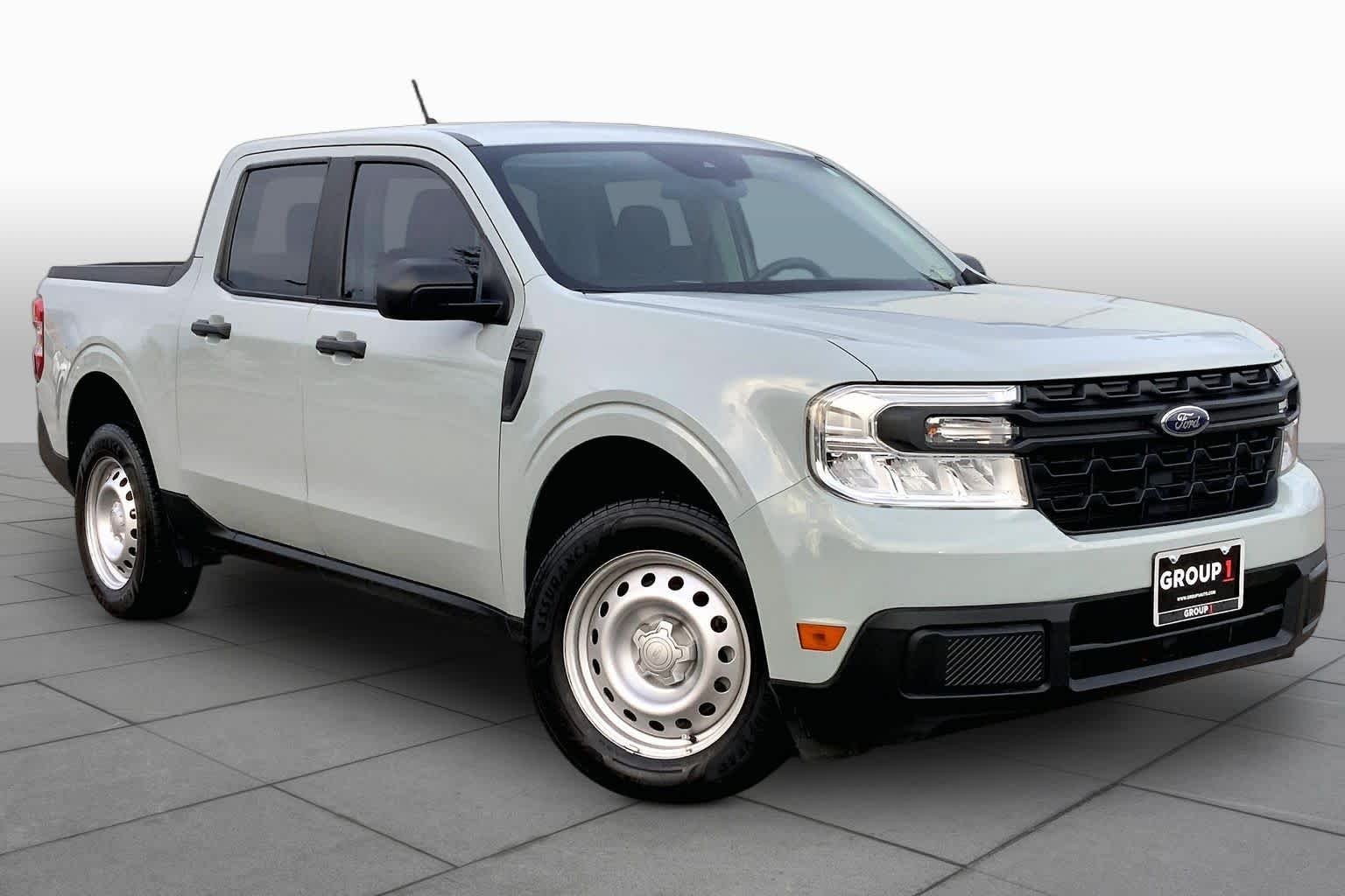 Used 2023 Cactus Gray Ford XL image 3