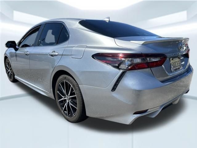 Used 2023 Silver Toyota SE image 9