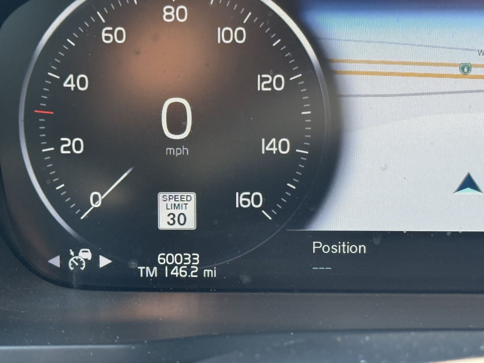Used 2019 Gray Volvo T6 Momentum image 6