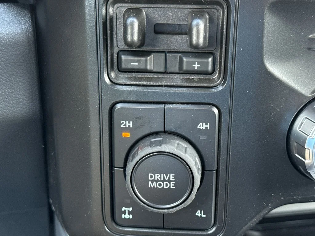 New 2026 White Ford Lariat image 37