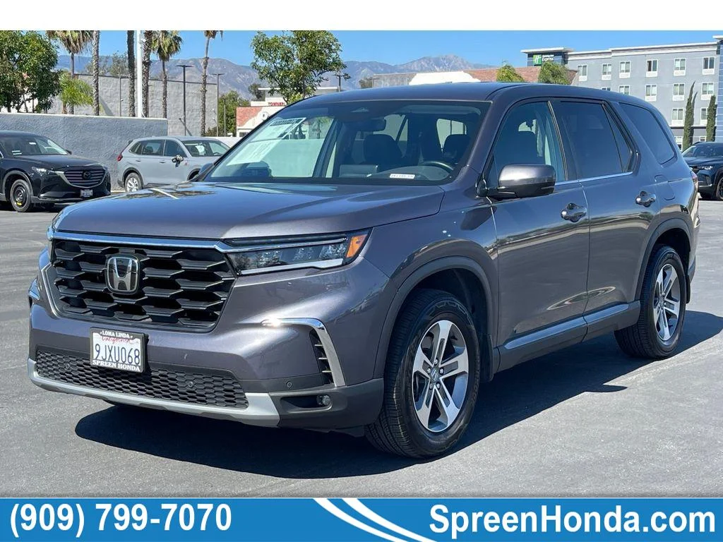2024 Honda Pilot EX-L 8-Occupant 2WD's photo