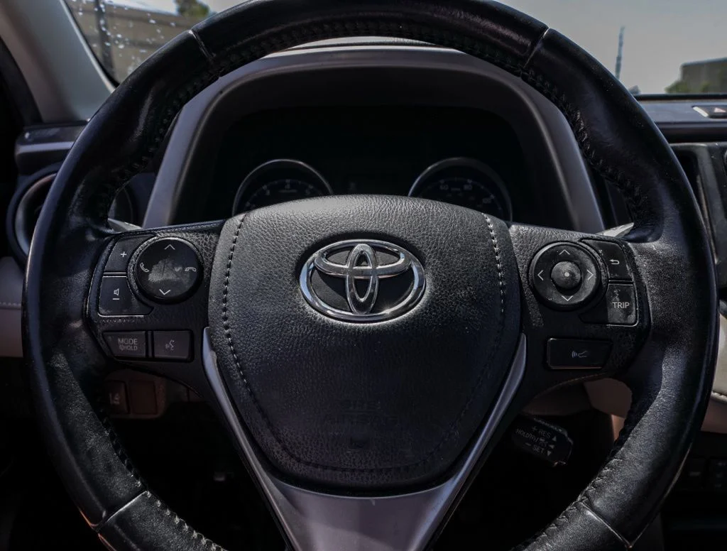 Used 2017 Gray Toyota Limited image 24