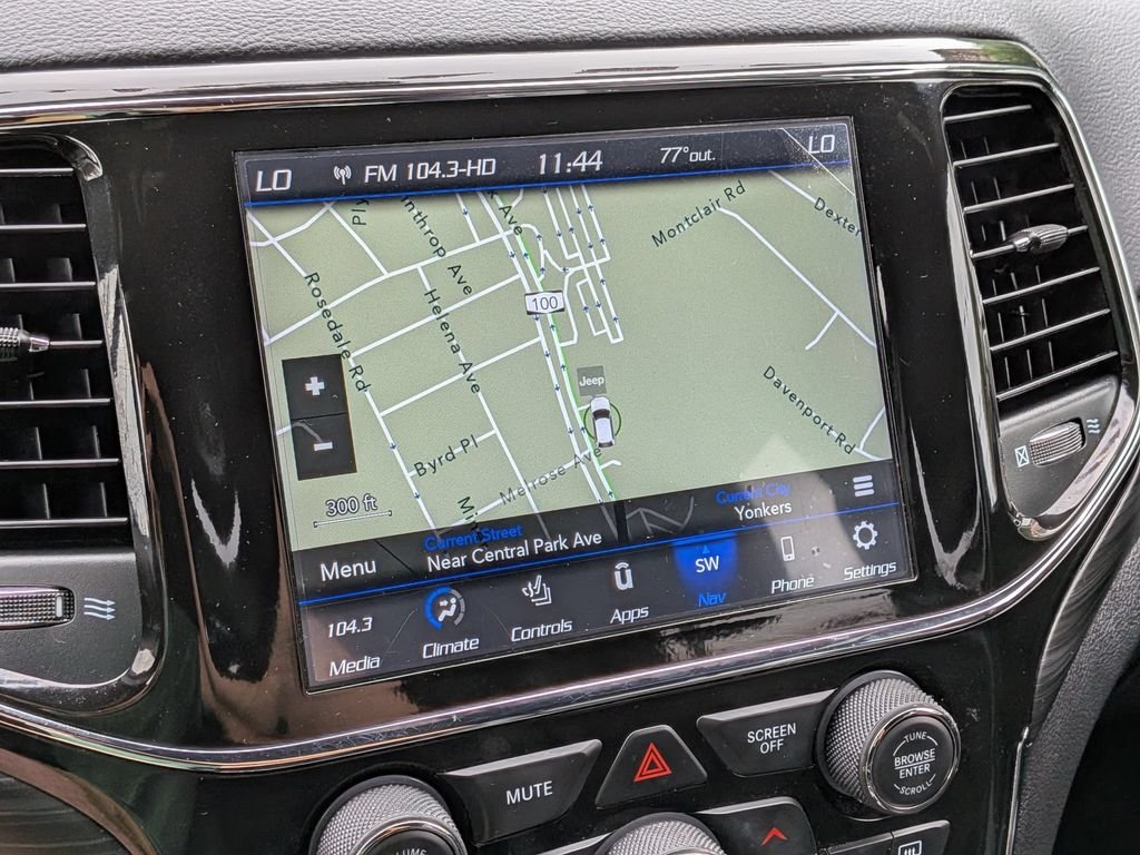 Used 2022 Black Jeep Laredo X image 18