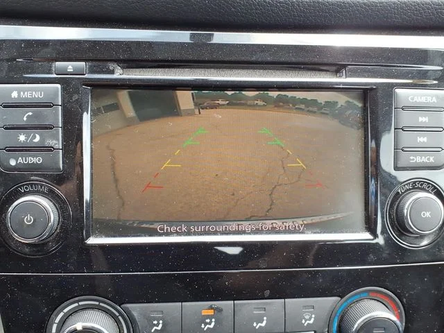 Used 2018 Gray Nissan S image 22