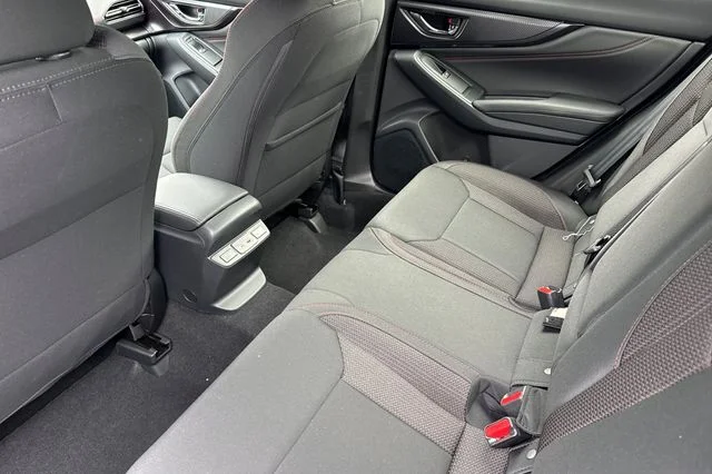 New 2026 ICE SILVER METALLIC Subaru Premium image 9