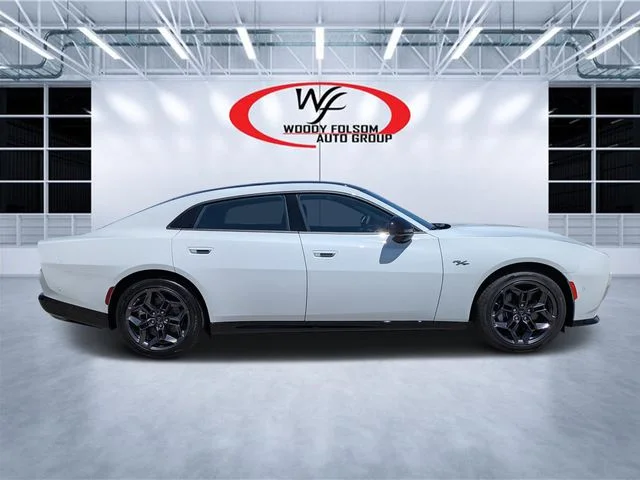 New 2026 White Knuckle Exterior Paint Dodge R/T Plus image 2
