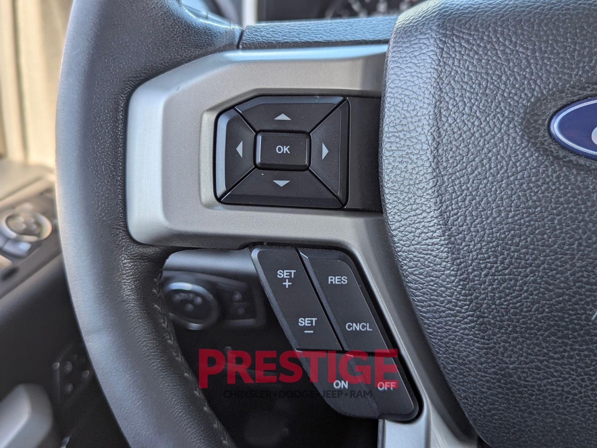 Used 2017 Silver Ford Lariat image 18