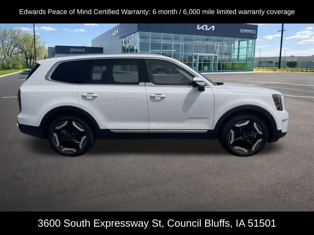 Used 2025 White Kia EX image 2