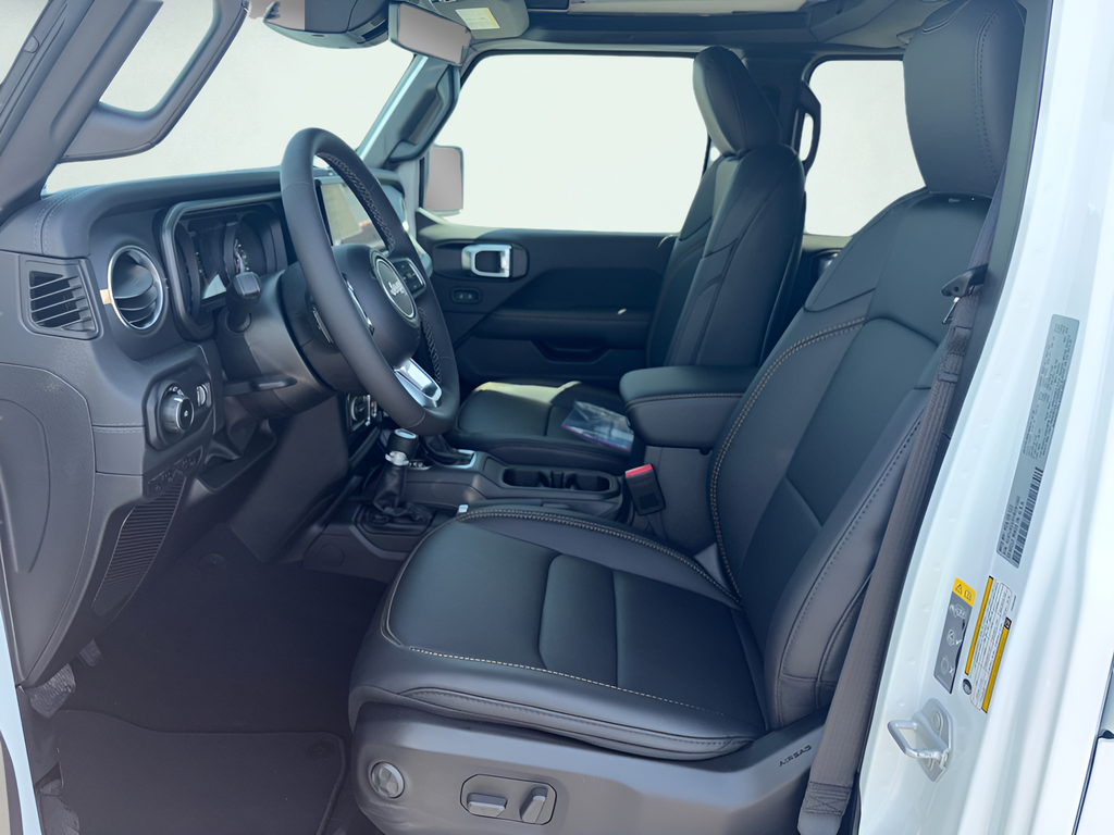 New 2026 Bright White Clear-Coat Exterior Paint Jeep Sahara image 10