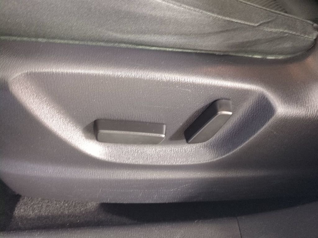 Used 2016 Blue Mazda Touring image 21