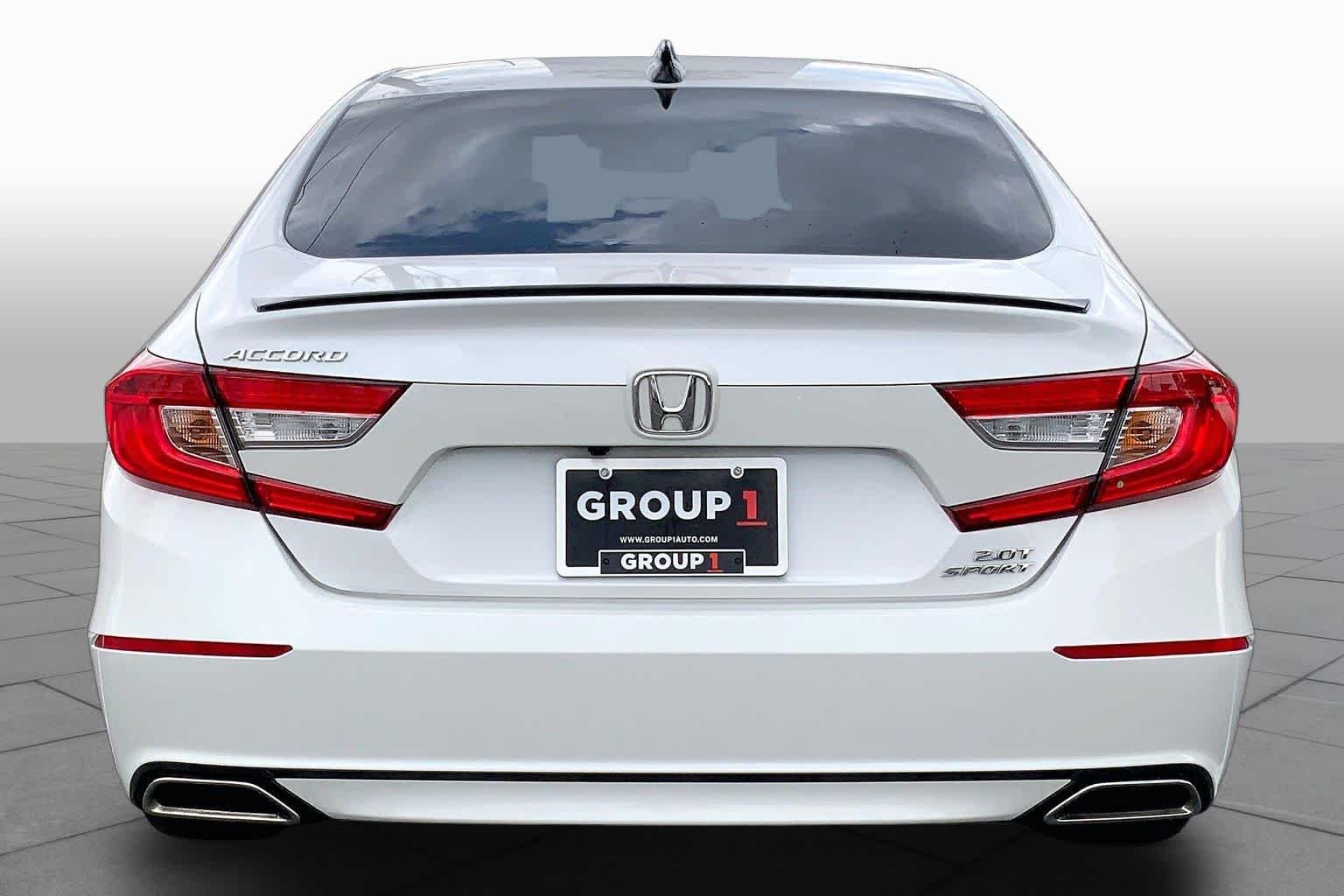 Used 2022 Platinum White Pearl Honda Sport image 5