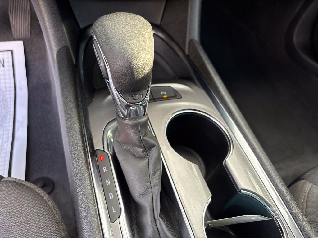 Used 2024 Gray Chevrolet LT image 29