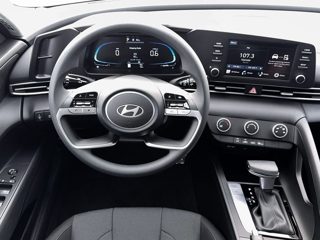 New 2026 Gray Hyundai SE image 37