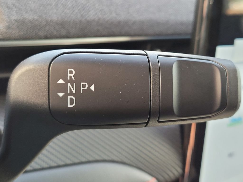 2025 Ford Mustang Mach-E Premium - Photo 10