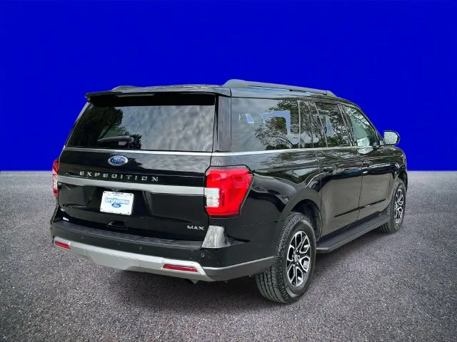 Certified Used 2024 Black Metallic Ford XLT image 3