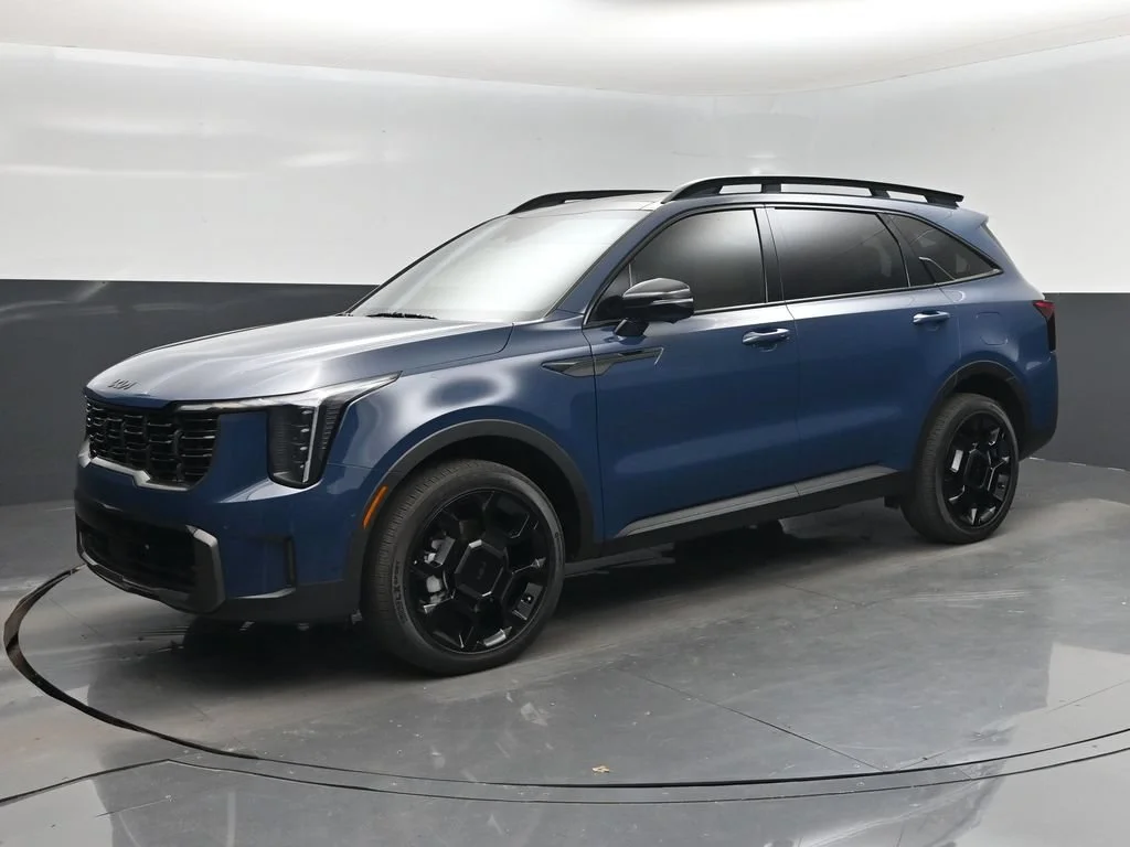 Certified Used 2025 Black Kia X-Line SX Prestige image 9