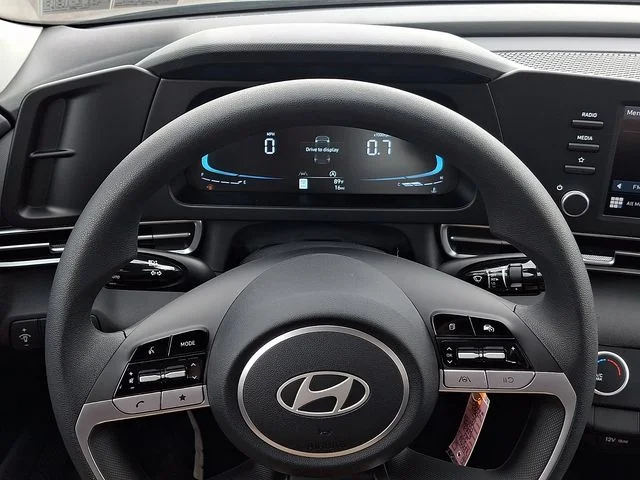 New 2026 Gray Hyundai SE image 16